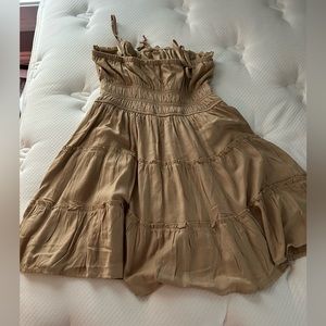 Color: Tan, Size: Medium